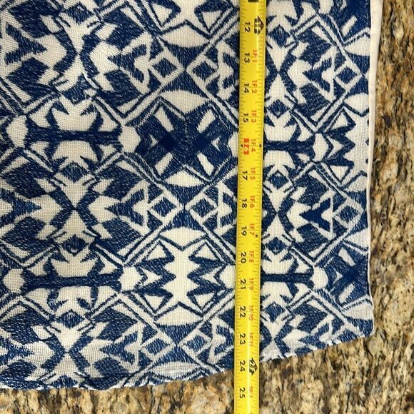 Maje Printed Short Sleeve Crew Neck Knitted Front Top Size L - Picture 8 of 9